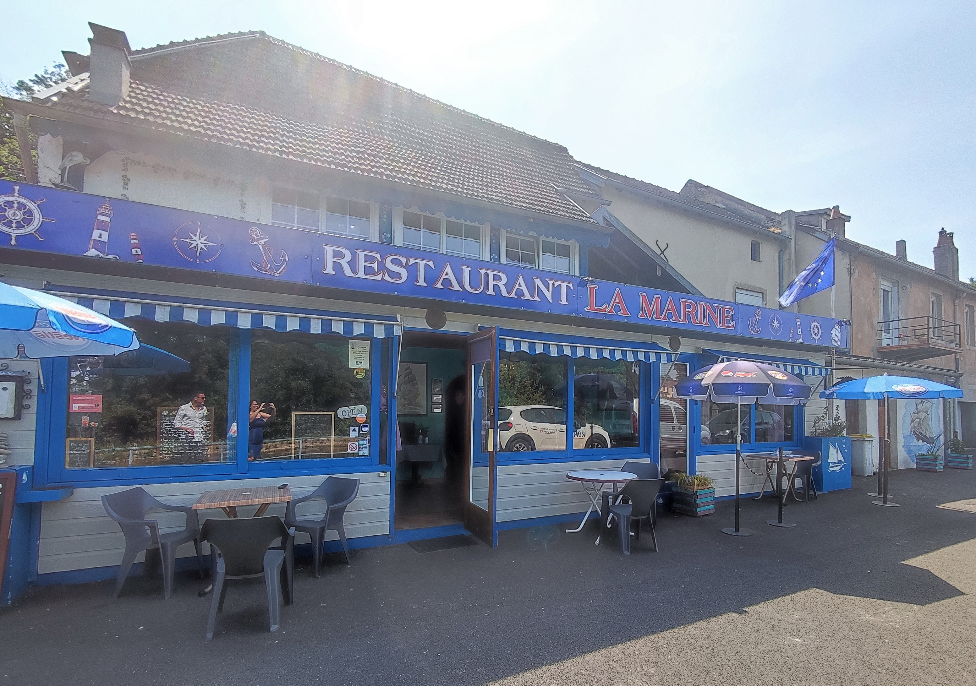 PORT-SUR-SAONE - Restaurant La Marine
